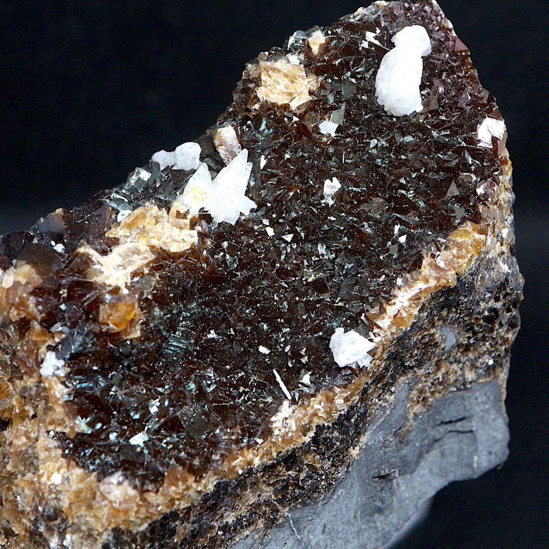 希少！アイオワ州産 イリデッセント カルサイト 原606g IRI029天然石