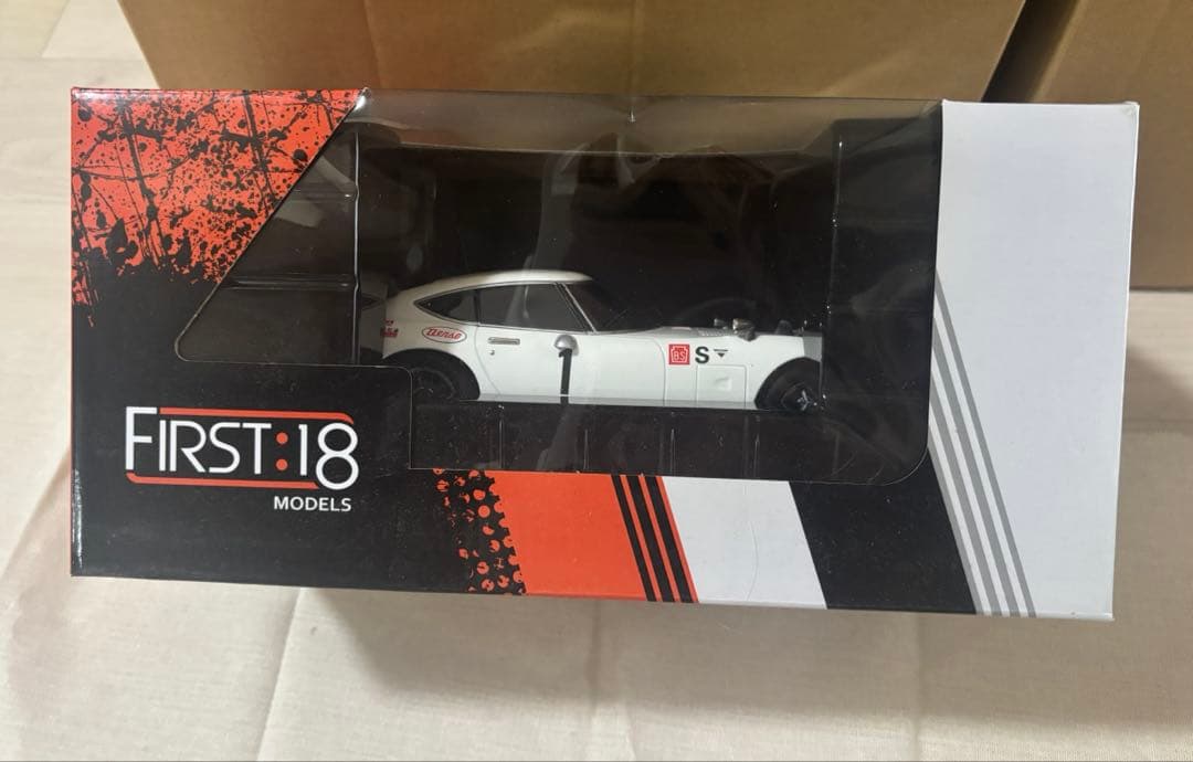 FIRST:18 トヨタ2000GT