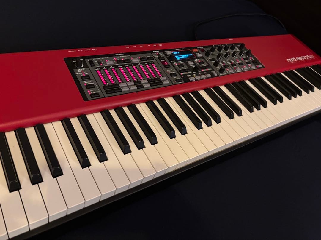 Nord Electro 5 HP 動作確認済み　付属品、専用ケース付き