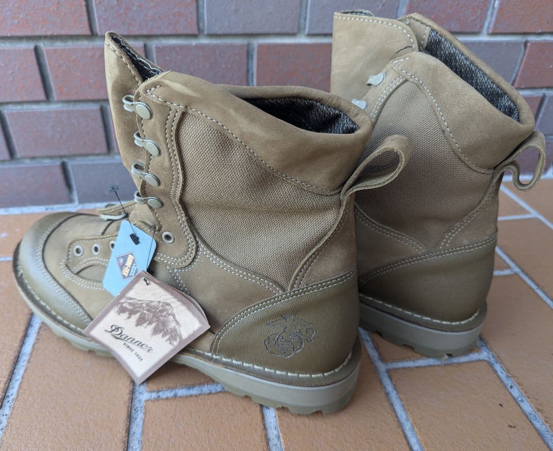 米軍放出品DANNER コンバットブーツ 　ゴアテックス