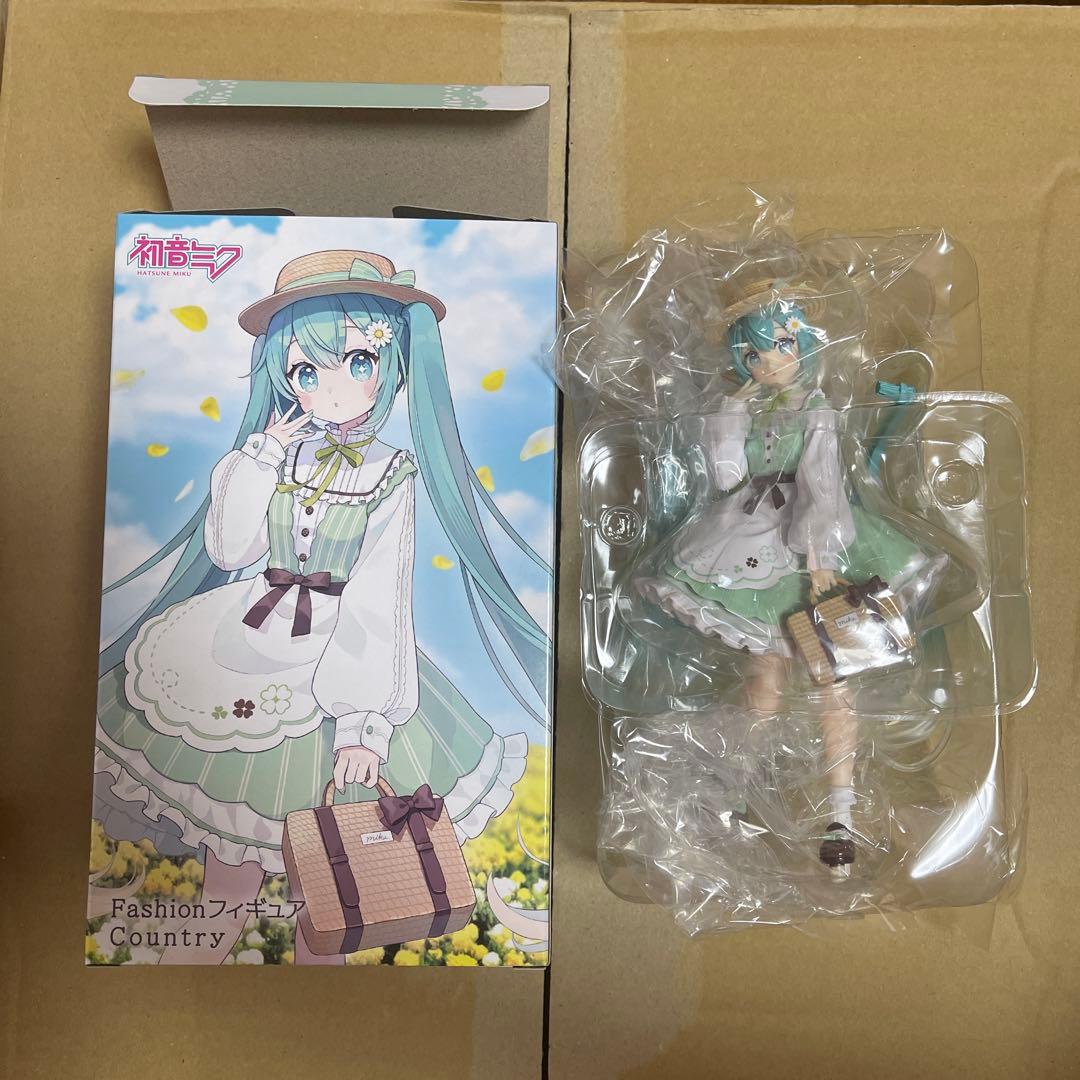 初音ミク・桜ミク 箱開封済みプライズフィギュア まとめ売り