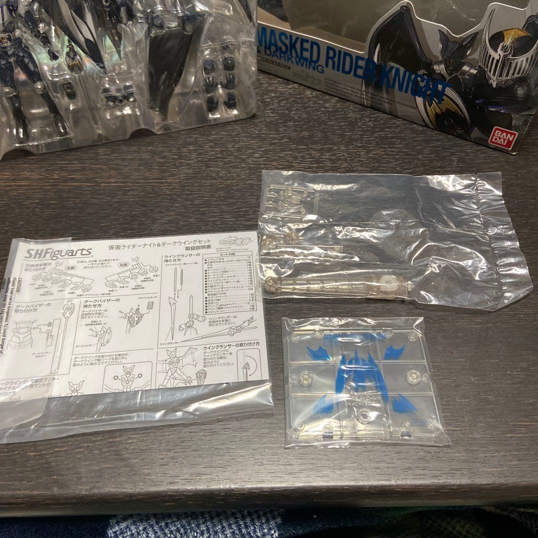 S.H.Figuarts フィギュアーツ　仮面ライダーナイト　ダークウイング
