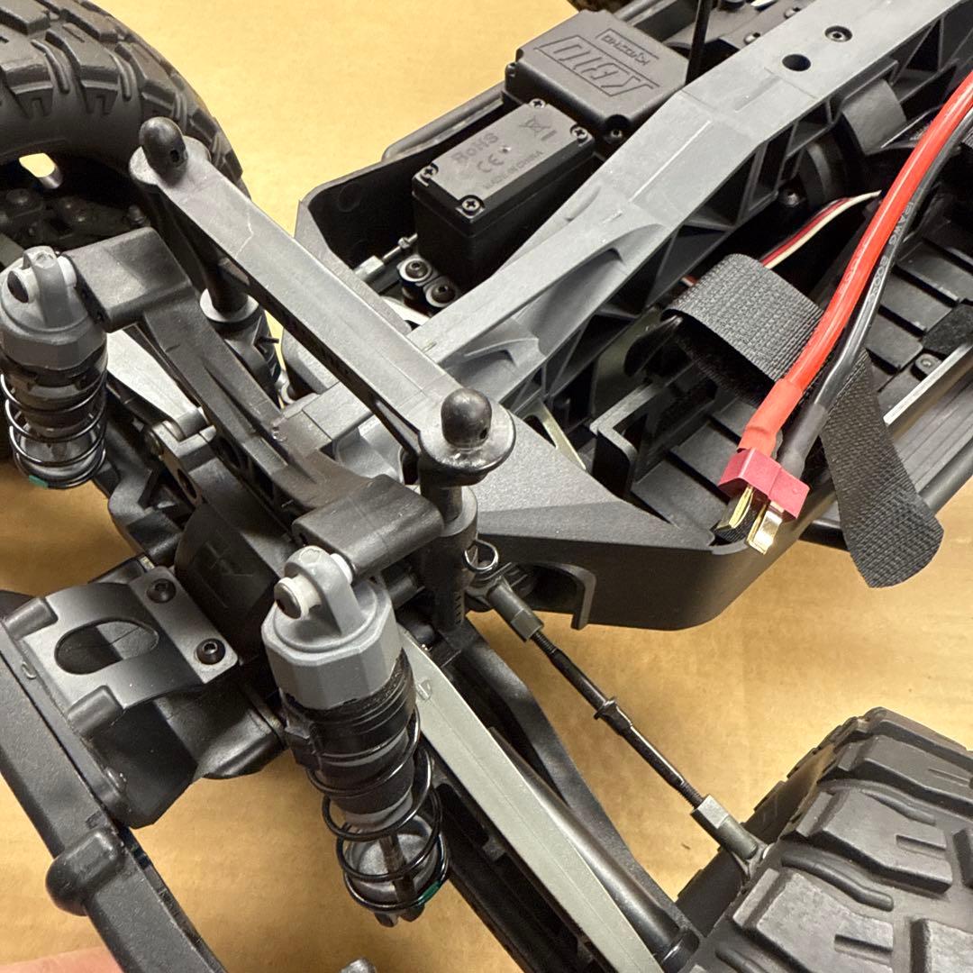 本日限定値引き　京商 モンスタートラック マッドワゴンVE