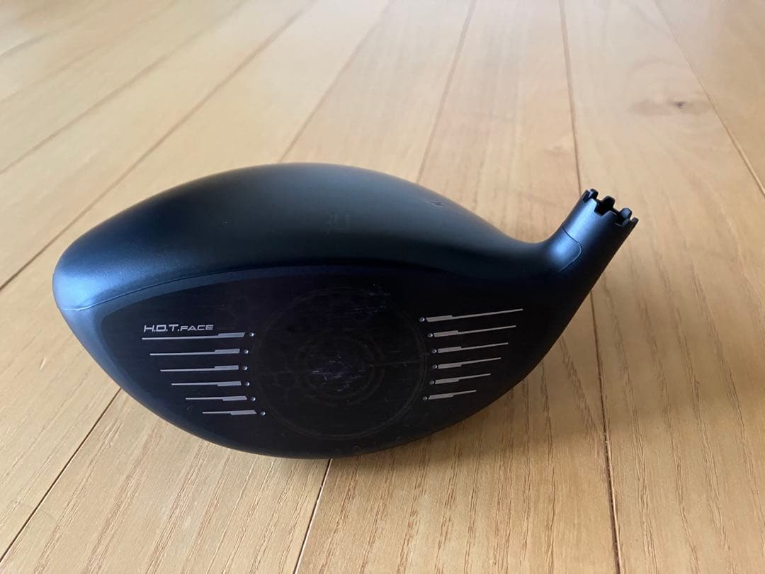 コブラダークスピード　MAX 10.５° シャフトTour AD 2本