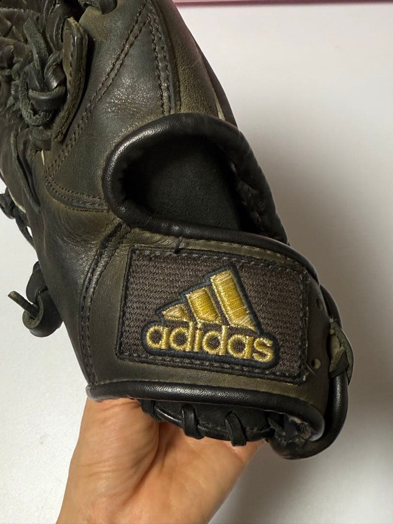 【左利き用】adidas 硬式グローブ 黒　子供用　キッズ　アディダス