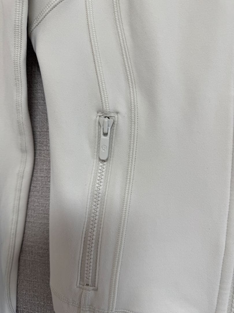 Lululemon Define Jacket Cropped Nuluサイズ4
