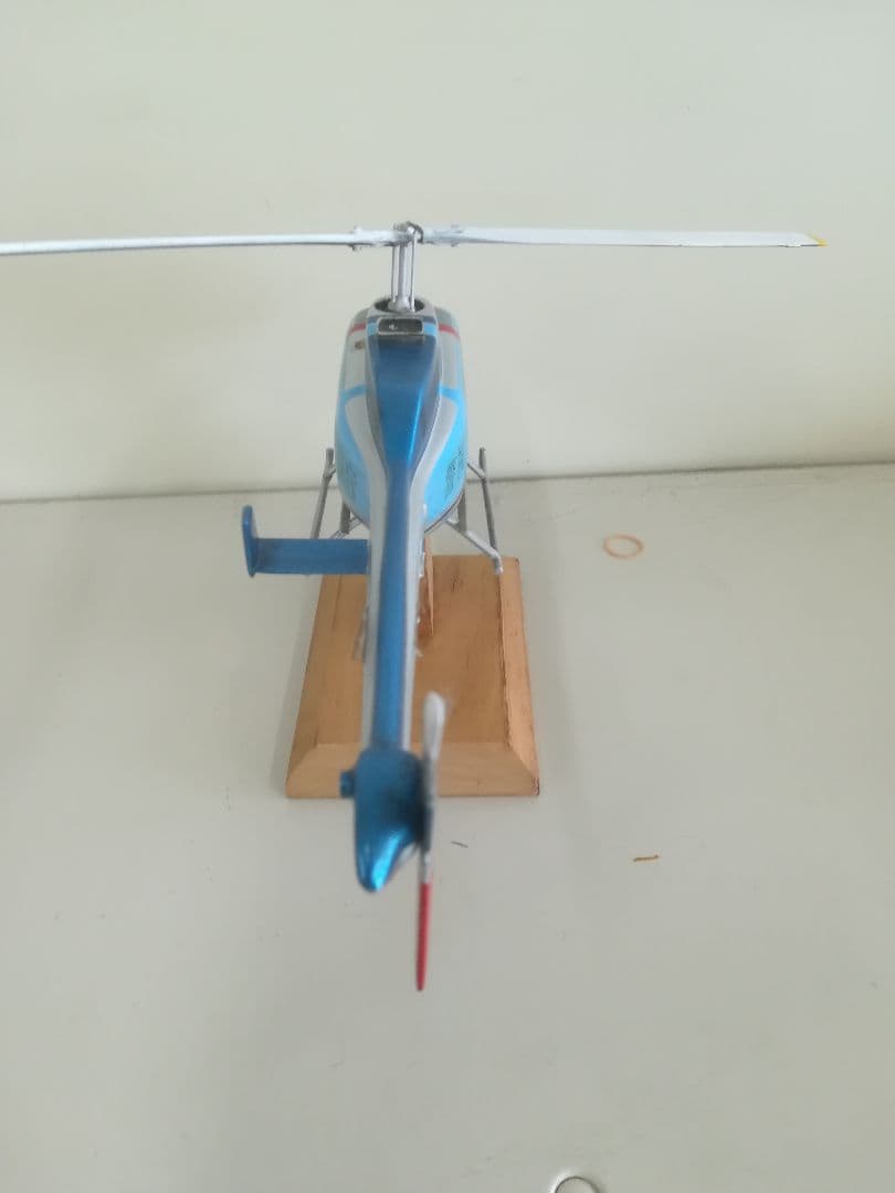 ディスプレイ用ヘリコプター