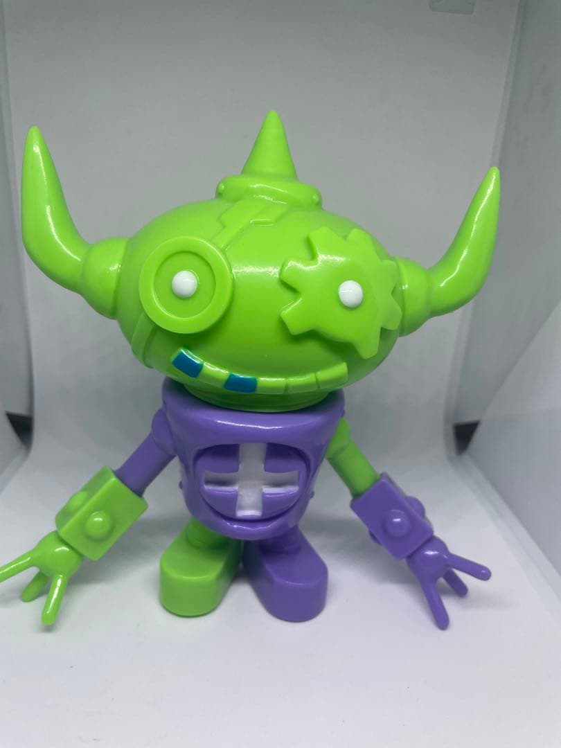 モビペッツ オタクリーム ゲッチャリロボ　ソフビ