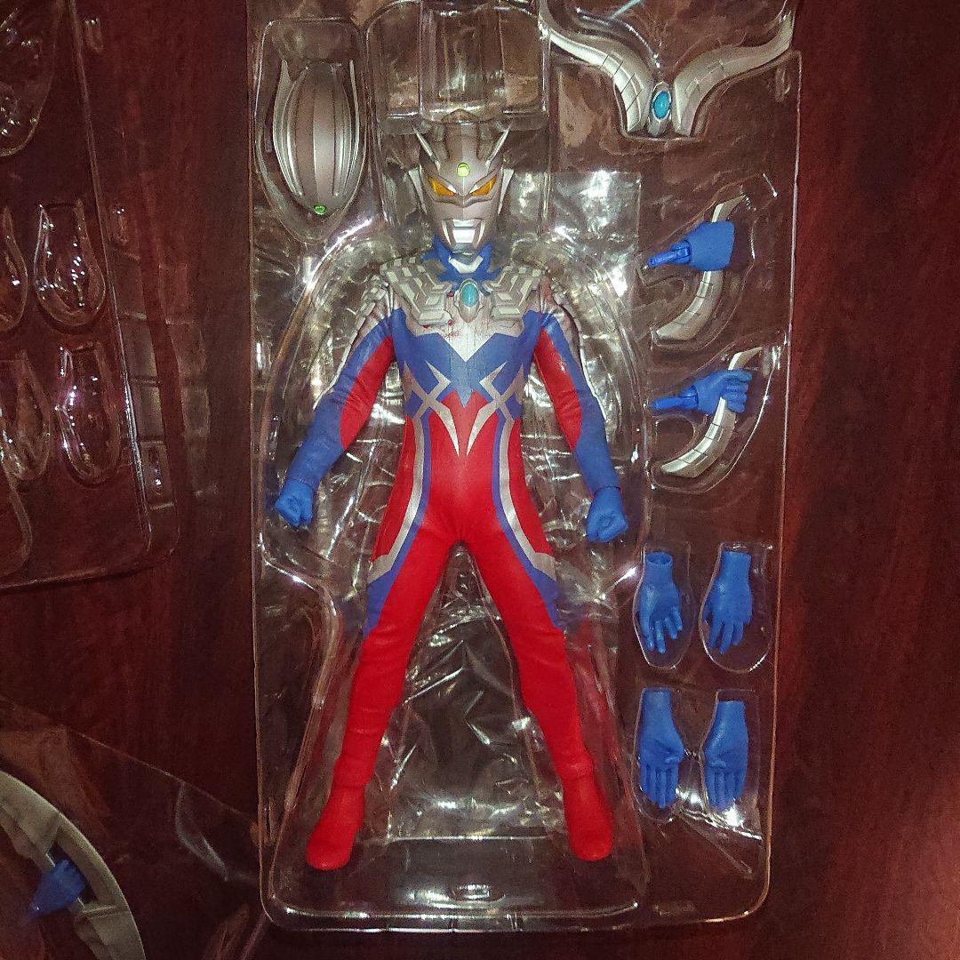 メディコムトイ/ウルトラマンゼロ 可動フィギュア