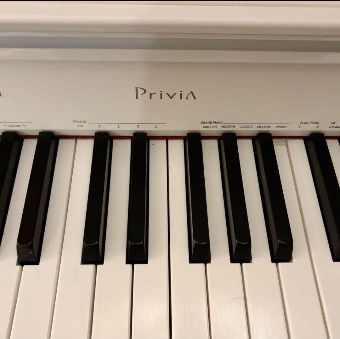 CASIO Privia PX 760 ホワイト　電子ピアノ　イス　カシオ　白