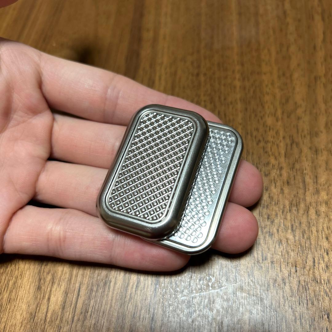 MAGNUS SKIMMER SUPERGRIP 3Click フィジェットトイ