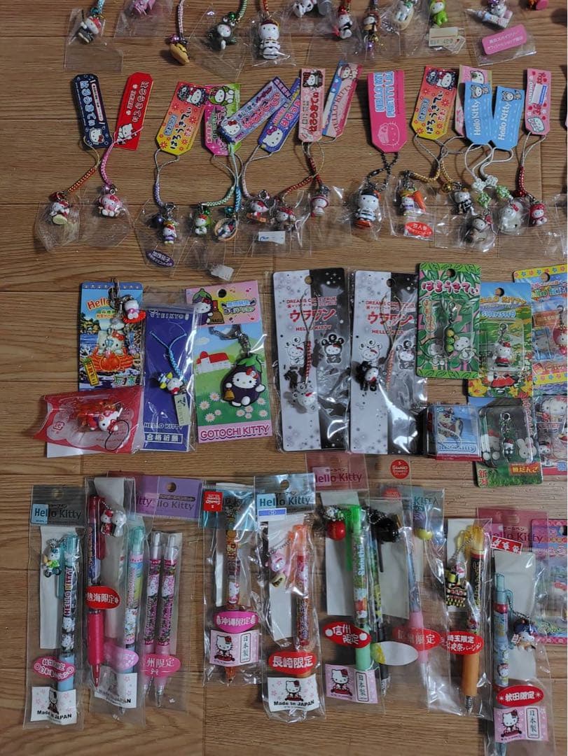 ハローキティ 根付け ストラップ チャーム ペン　キーホルダー　240点　#12