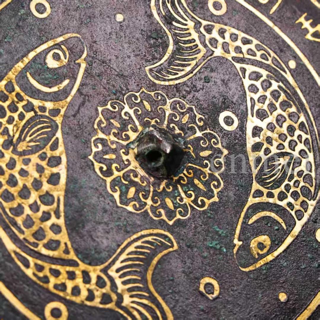 中国古美術・珍品旧藏・ 魚文様・錯金青銅鏡・装飾円盤・純銅製・文房置物・風水開運