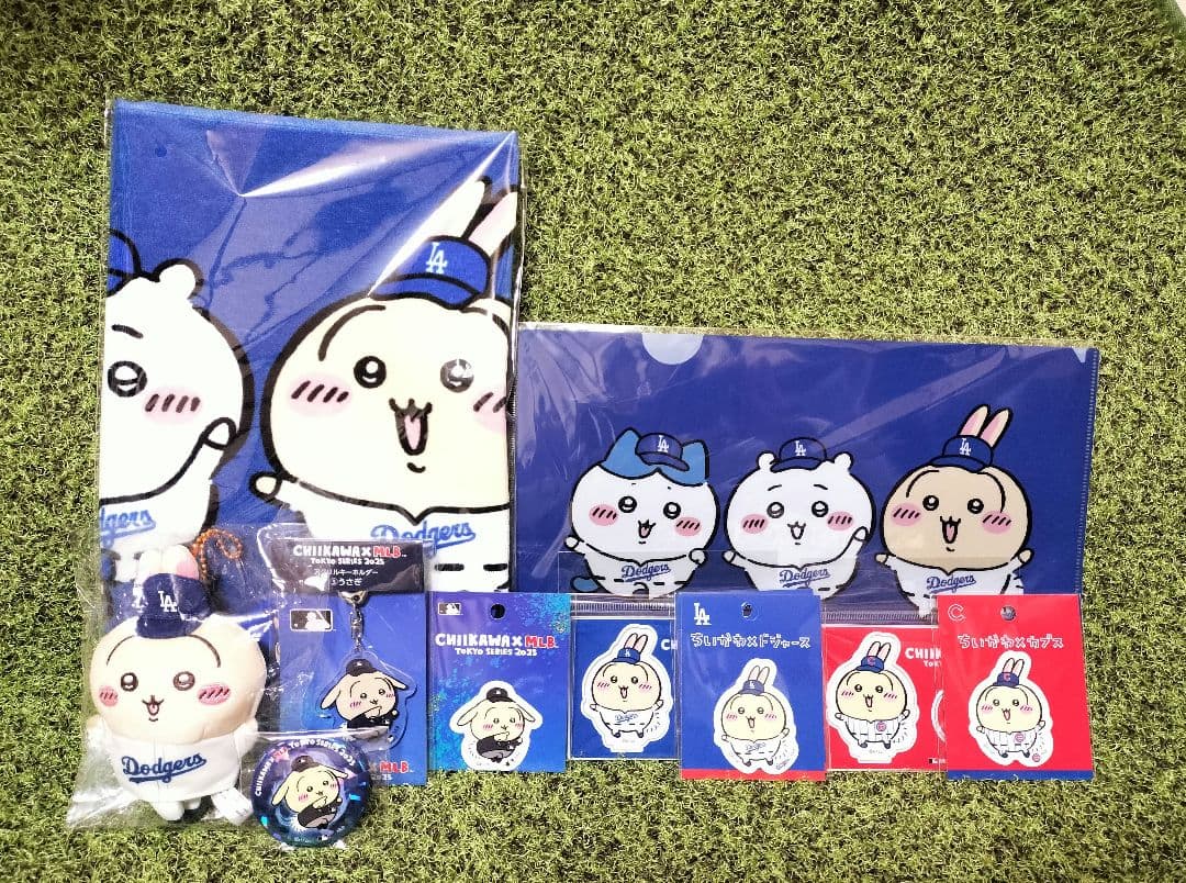 ちいかわ　MLB うさぎ　ドジャース　カブス