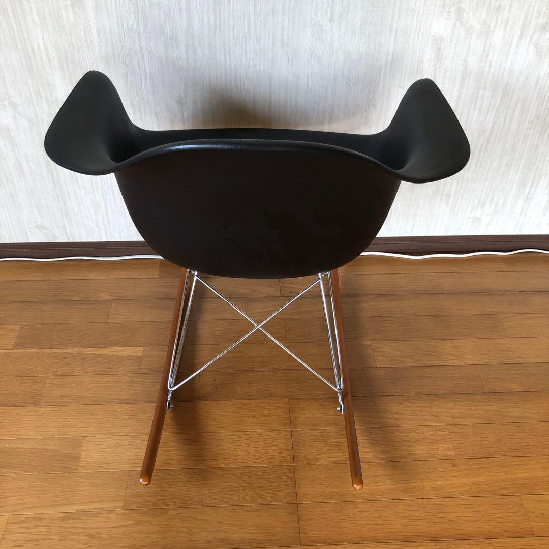 イームズ リラックスロッキングチェアリプロダクト　ブラック