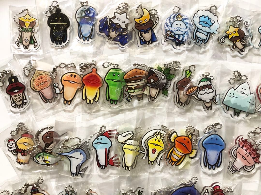 なめこ　大なめこ展　アクリルキーホルダー　レア　なめこ栽培キット　限定