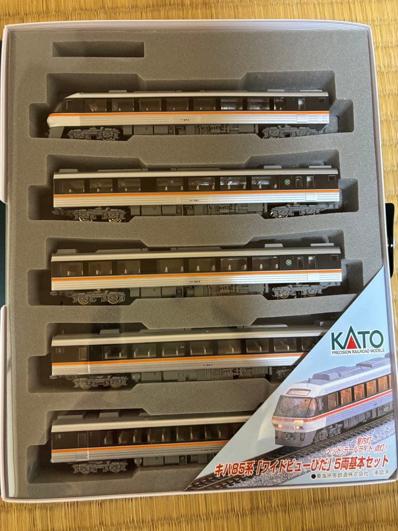 KATO 10-401・402 キハ85系 ワイドビュー ひだ 8両編成セット