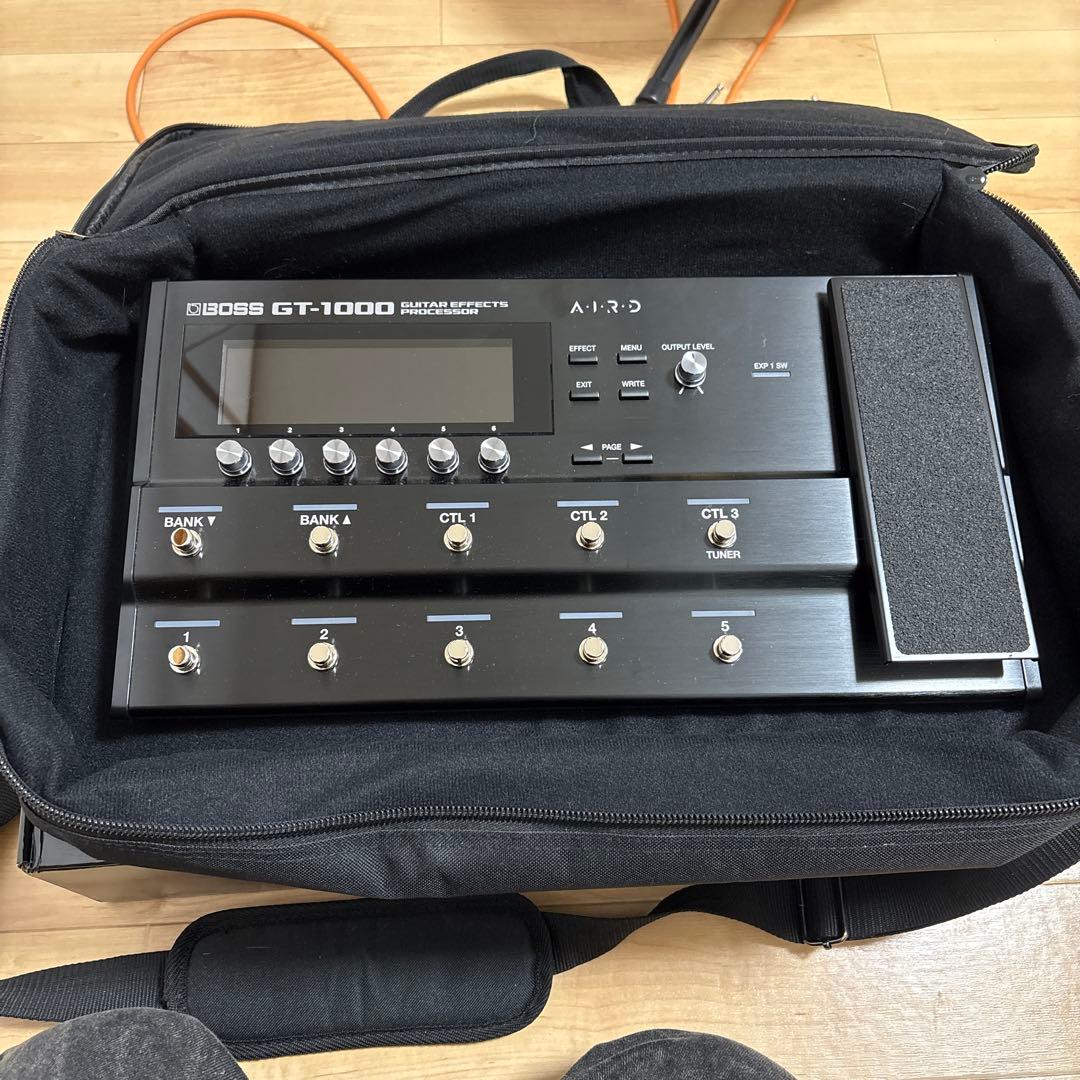 ※週末限定値下げBOSS GT-1000 マルチエフェクター 汎用ケース付き
