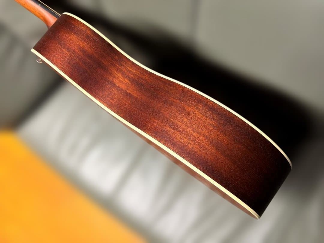 トップ単板！パーラーギターの傑作！モーリス Y-023 LTD！超激鳴・ほぼ新品