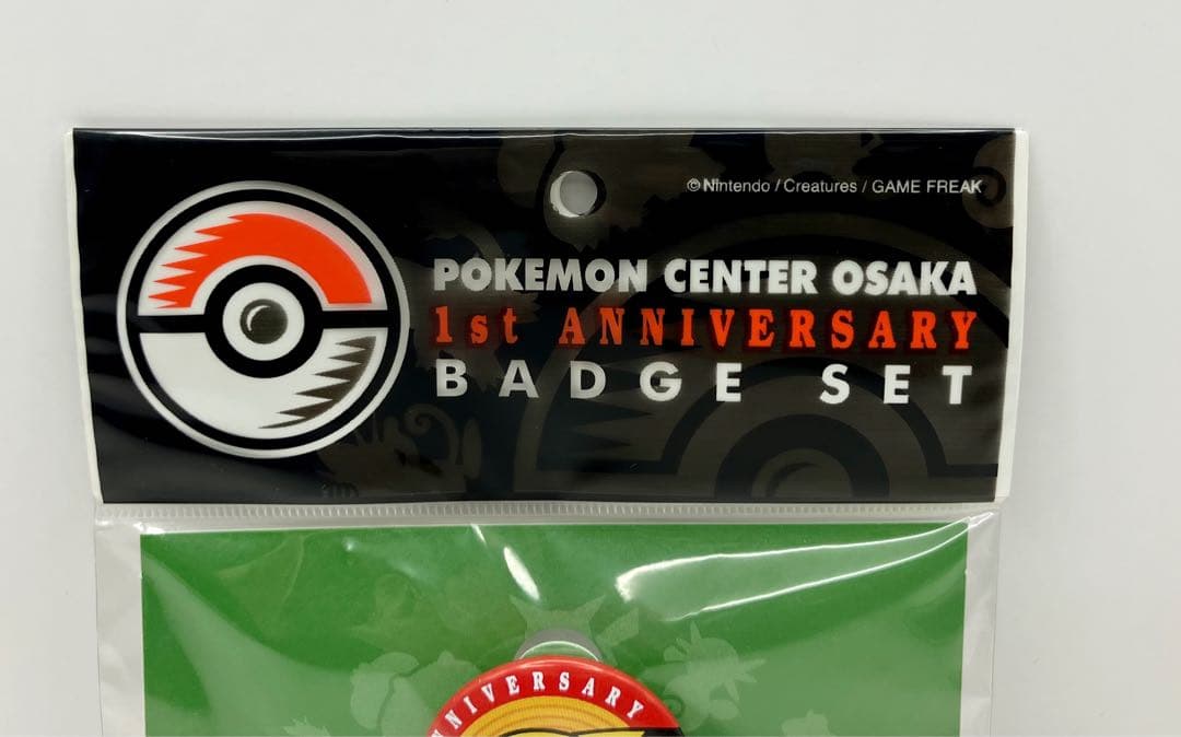 ポケモンセンターオオサカ　1周年記念　ニャース　ピンバッジ　ステッカー　缶バッジ