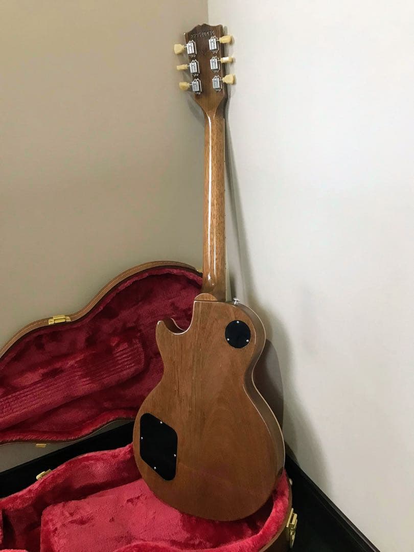 Gibson Les Paul Standard ゴールド