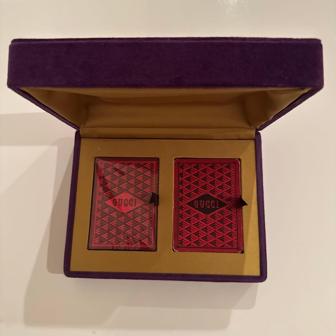 GUCCI トランプセット 紫色 ケース付き