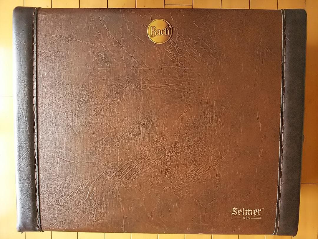 バック　トランペット　４本　ケース　bach　セルマー　selmer