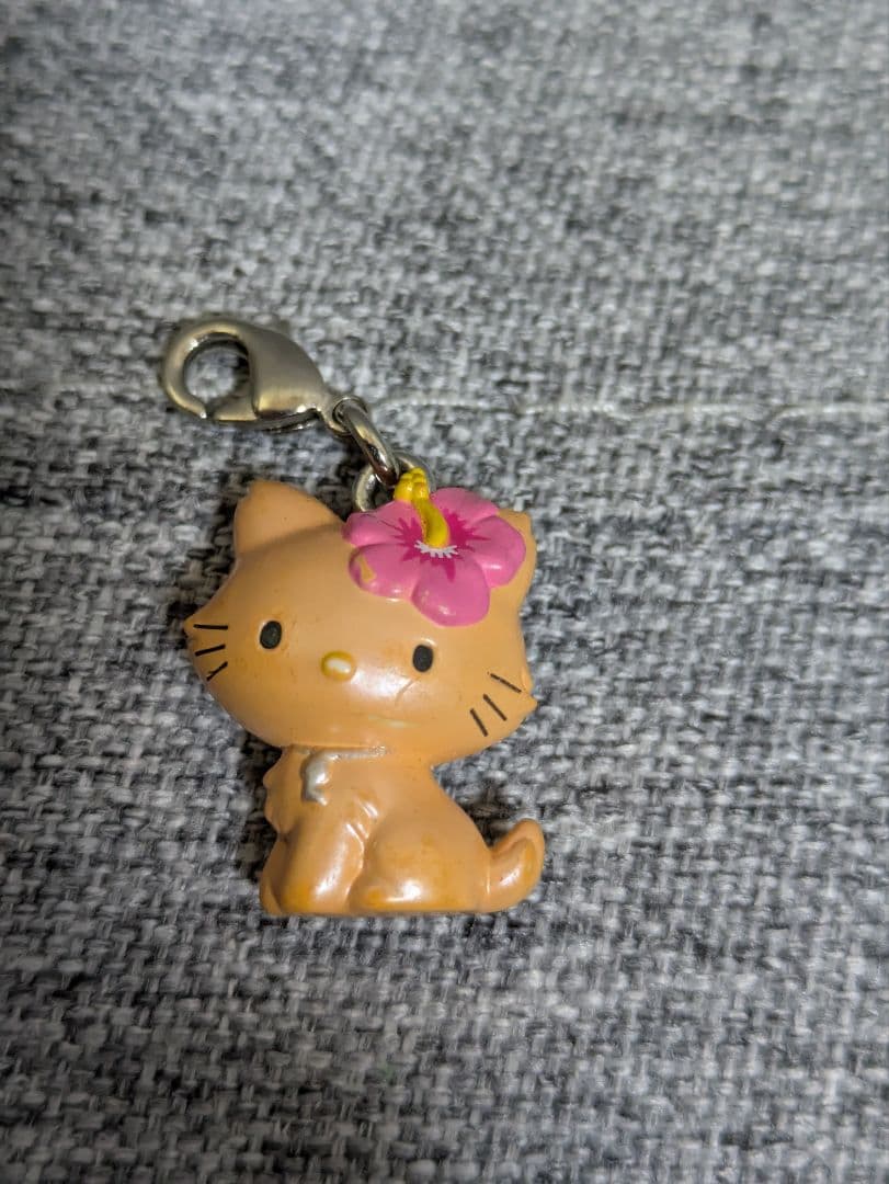 〈レア〉ご当地チャーミーキティ　ファスナーマスコット