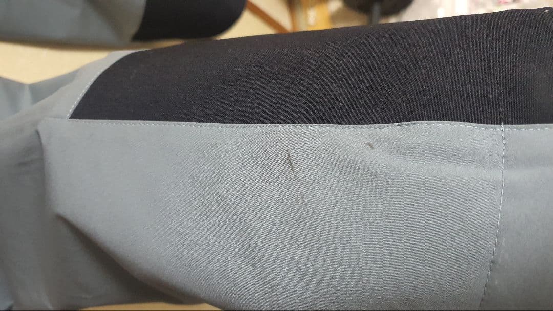 DESCENTE デサント　スキーパンツ　2024-2025 サイドフルジップ