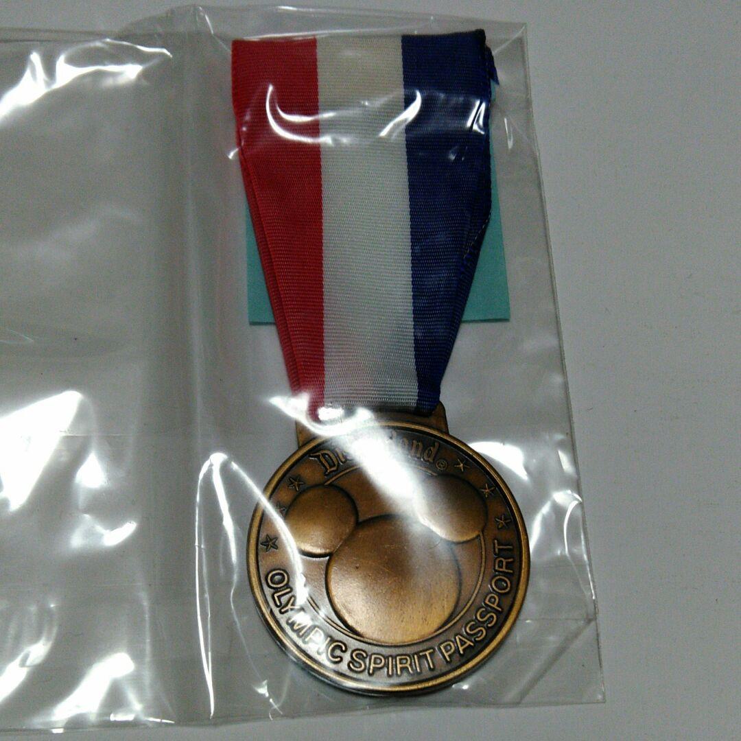 【超レア】アナハイム　ディズニーランド　ロサンゼルスオリンピック記念パスポート