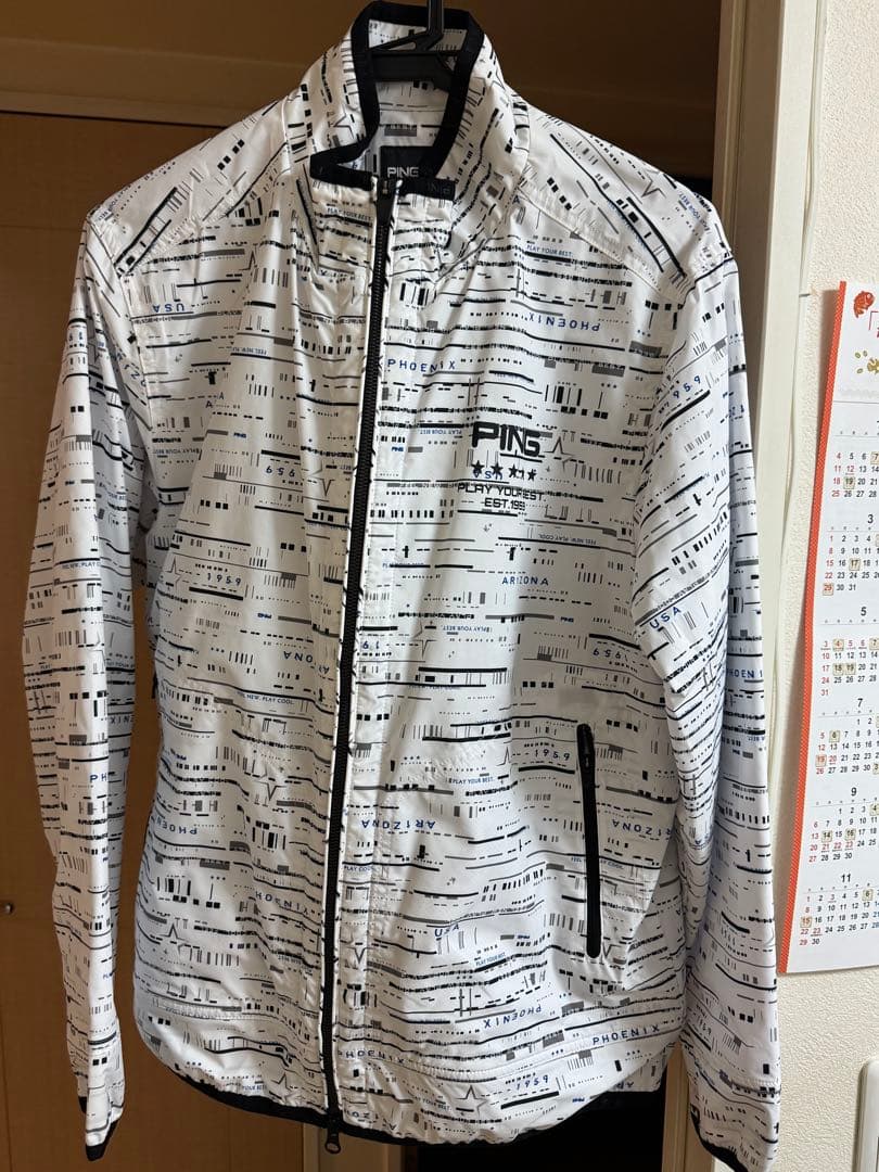 ピン　ウィンドブレーカー