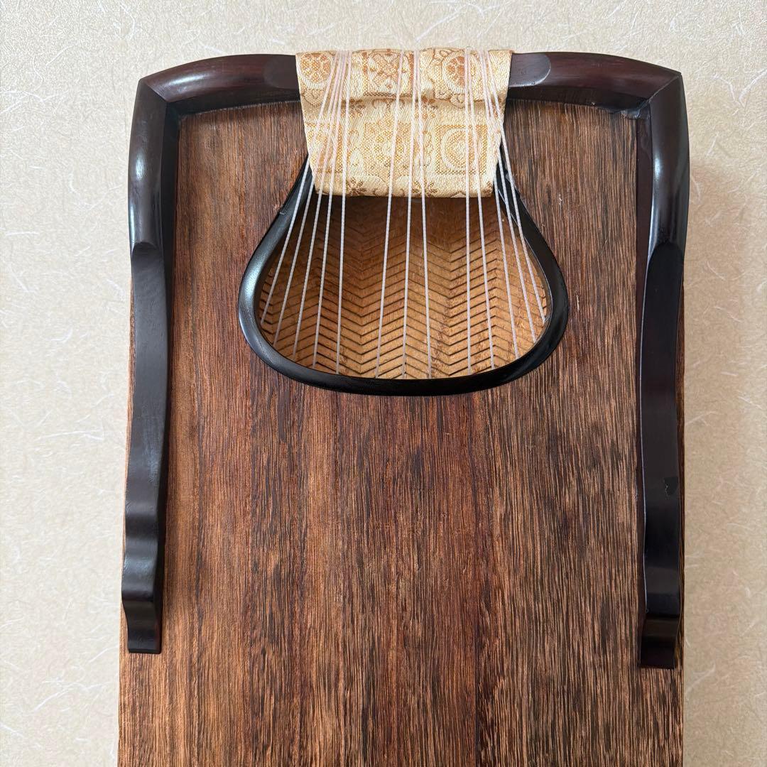 箏　琴　13絃　くり甲　綾杉彫