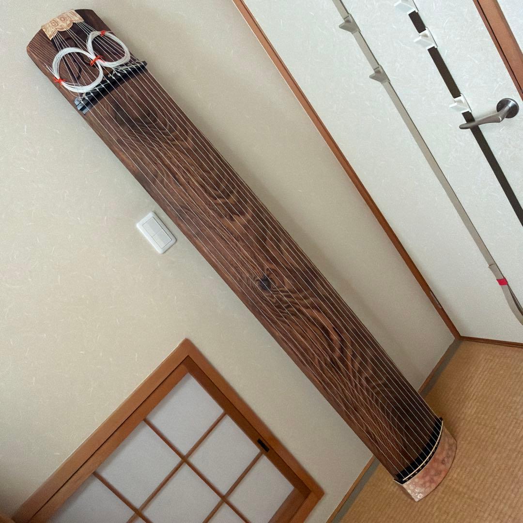 箏　琴　13絃　くり甲　綾杉彫