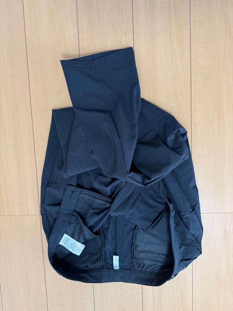 ゴルフウエア上下、アンダーシャツ、キャップ