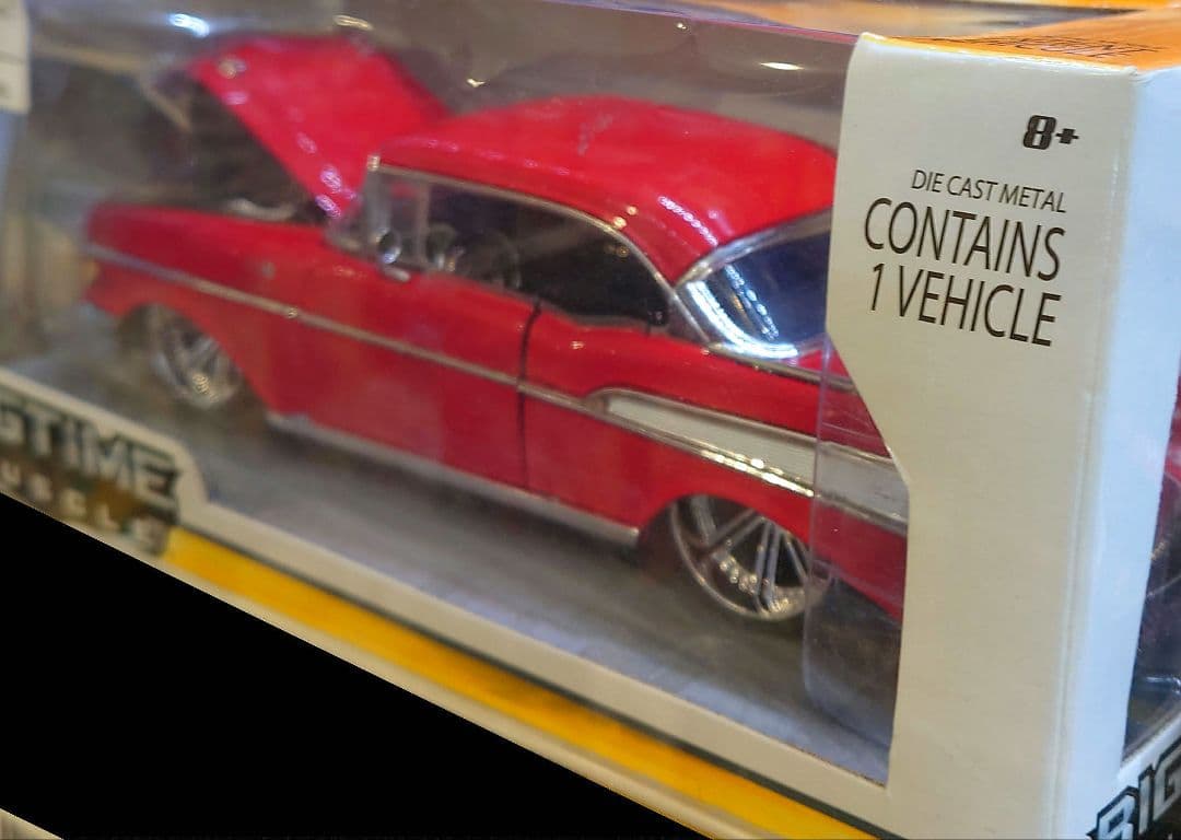 ミニカー Jada BigTime Muscle 1957 Chevy Bel Air