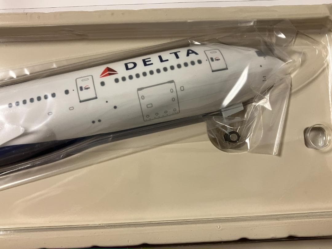 旅客機模型　デルタ航空　B777-200LR　1/200　　う