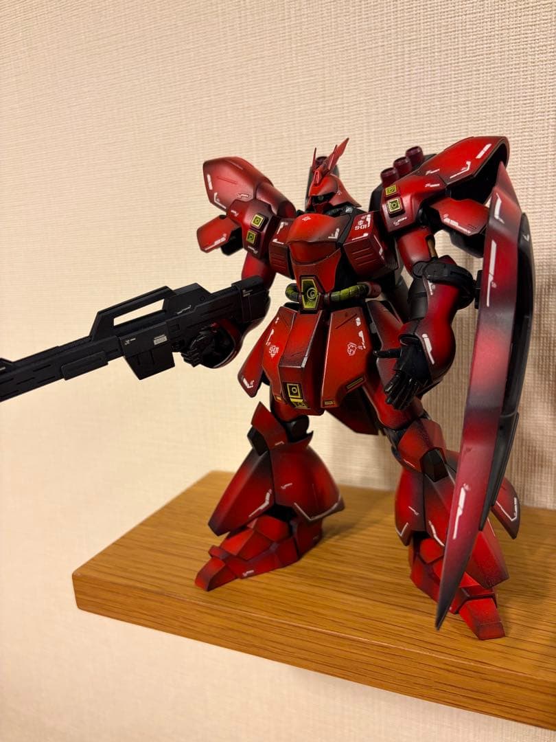 HG ガンプラ サザビー　完成　塗装済