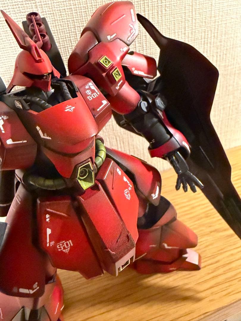HG ガンプラ サザビー　完成　塗装済