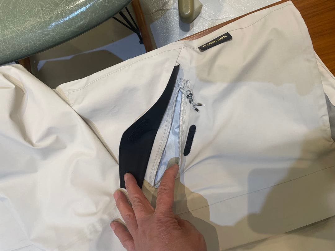 armada ZEROゴアテックスProジャケ/M（日本Ｌ）年内30日までの出品