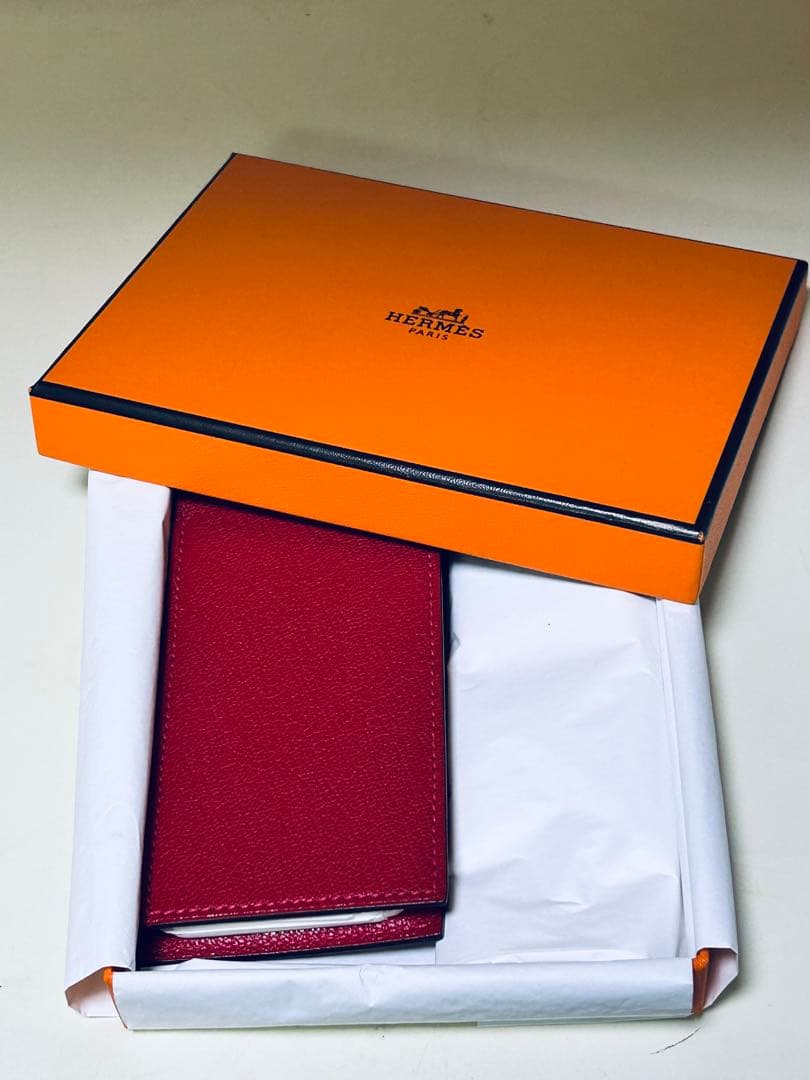 HERMÈS レッド メモ帳(付け替えリフィル付)