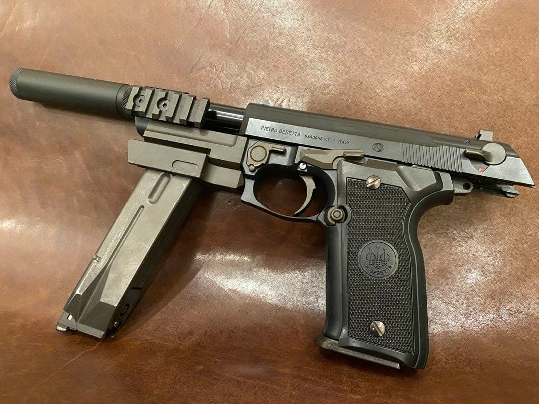 完動品 絶版 珍品 レア ベレッタ M8045 クーガーウォリアー フルオート