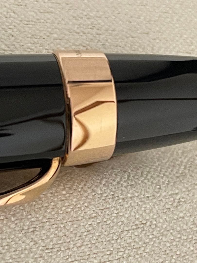 T*B様 ◾️レア！ローズゴールド◾️モンブラン ボエム ペンシル◾️化粧箱付属