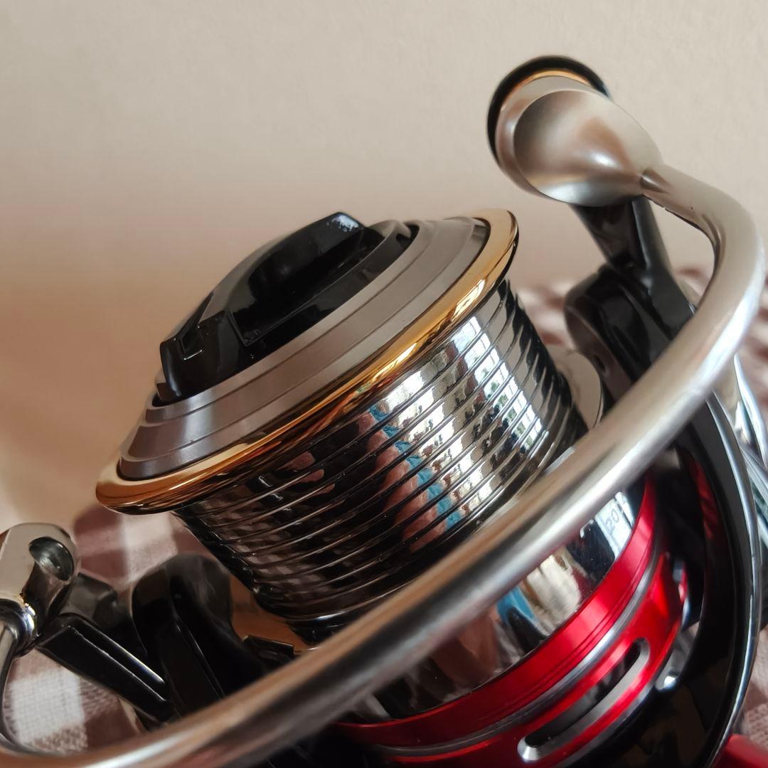 【2台セット】 ダイワ 13イージス2004【軽量リールスタンド付き】AEGIS