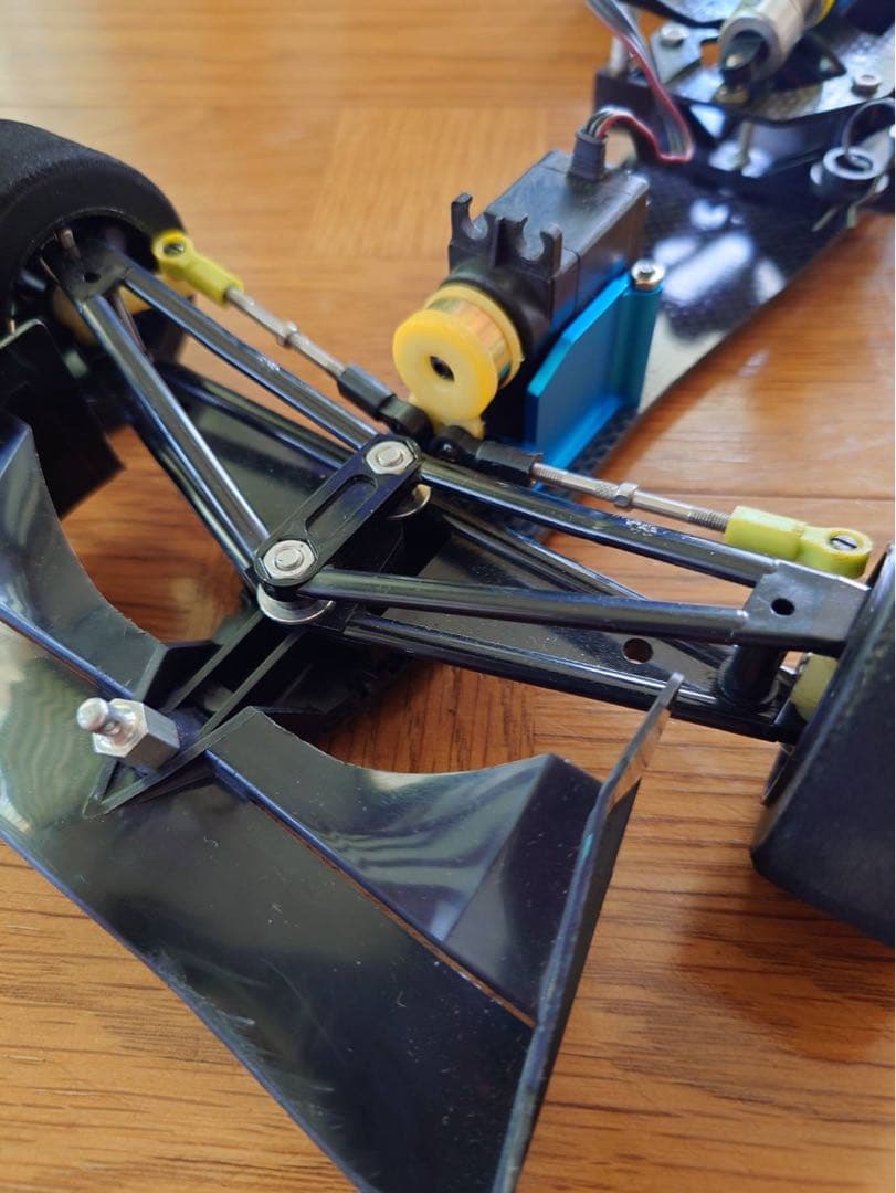 タミヤ F103 LM用コンバーションシャーシ