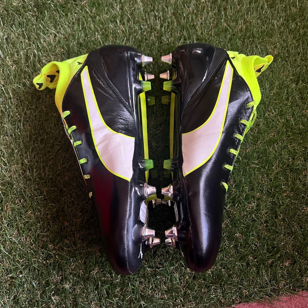 新品 PUMA エヴォタッチ プロ Mx SG 26.5cm