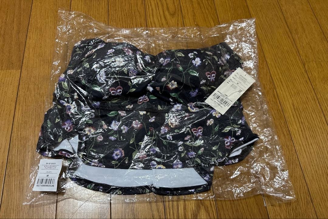 【新品・未使用】SUKALAスプリングフラワーフレアブラトップパンジー　M