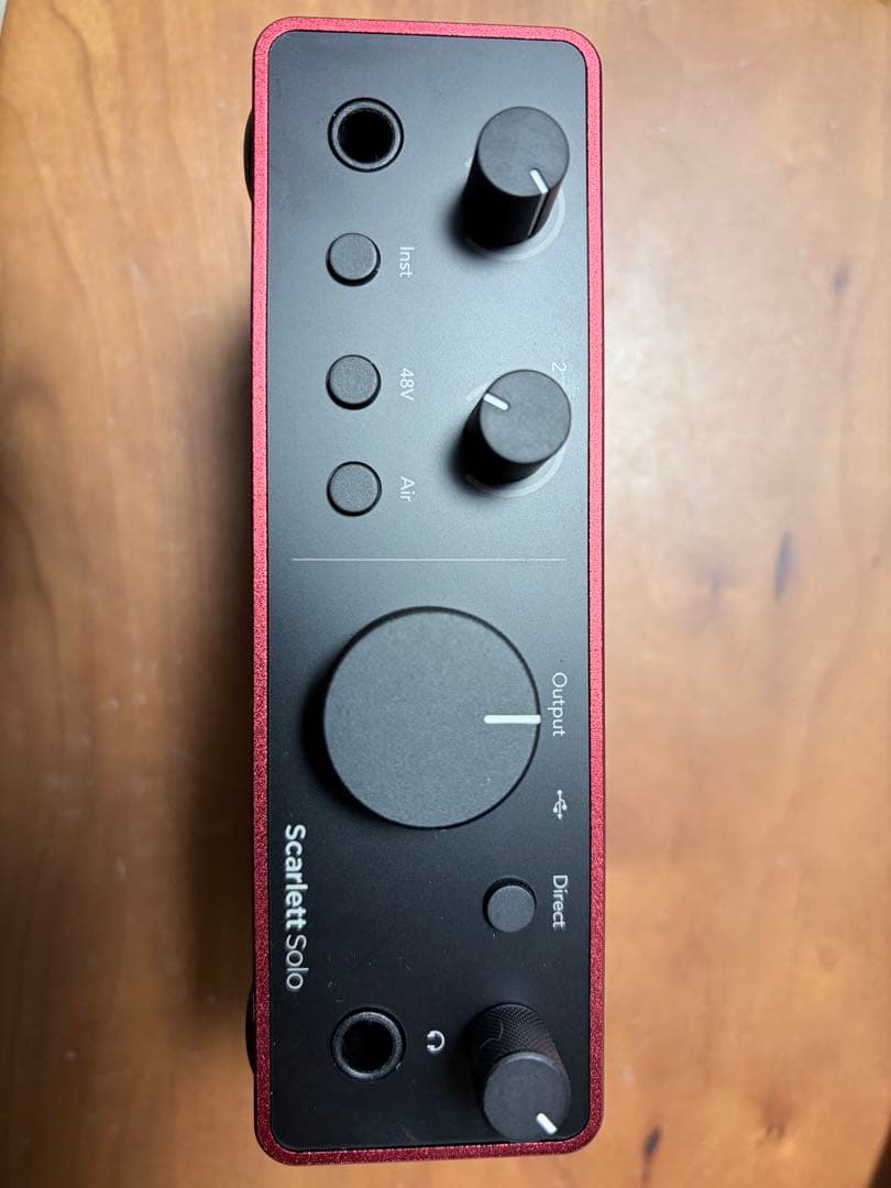 Focusrite Scarlett Solo オーディオインターフェイス