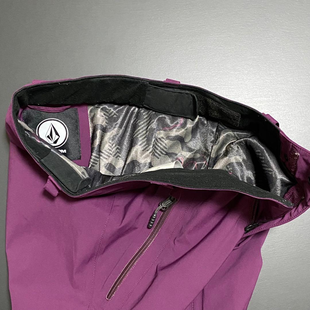 a*e様 美品 VOLCOM GORE-TEX スノーボード 上下セット レディ