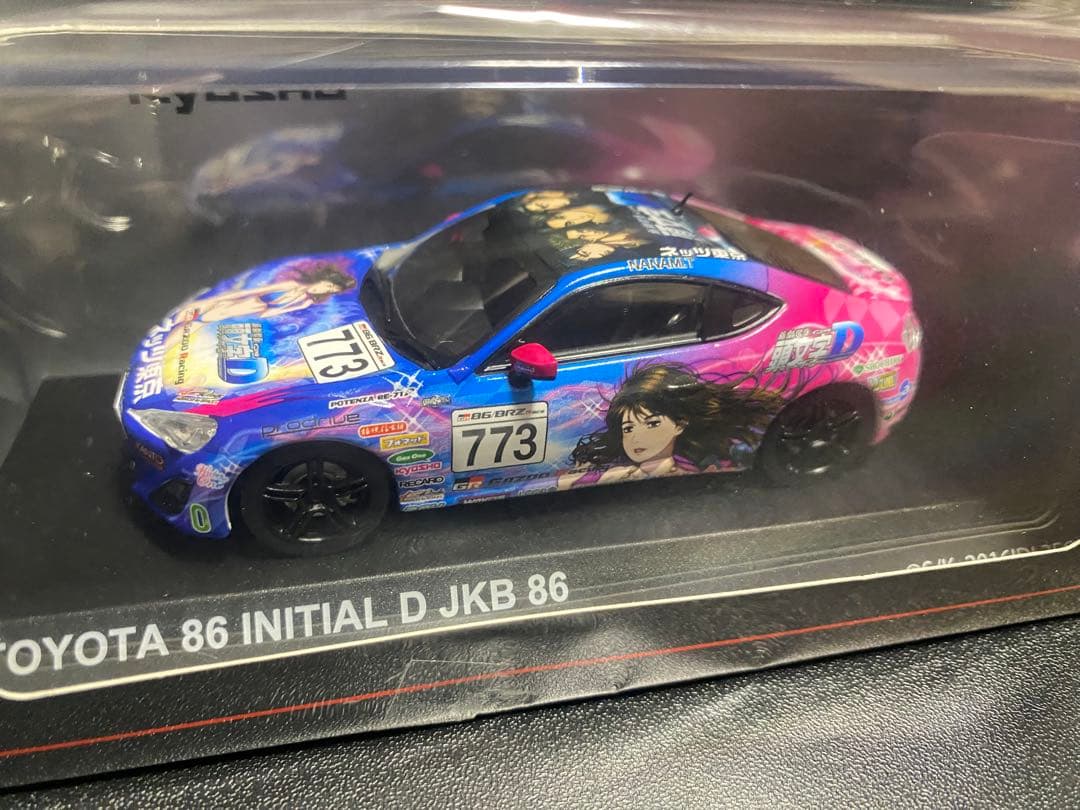 TOYOTA 86 京商　INITIAL D JKB86 ミニカー 塚本奈々美