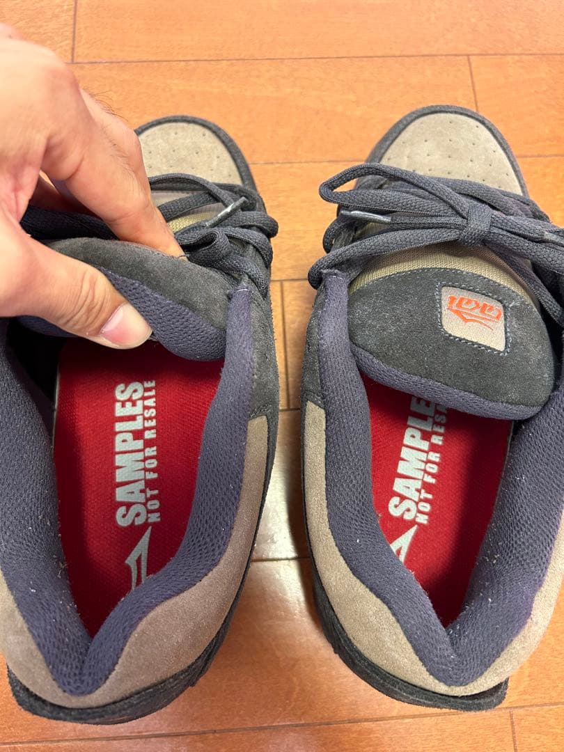 スケートボード Lakai HOWARD 3 27.0